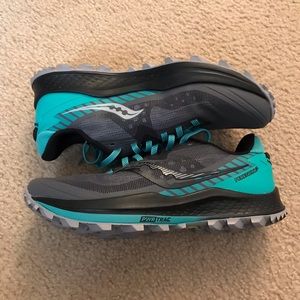 Saucony Peregrine 11 - LIKE NEW! Size 7.5